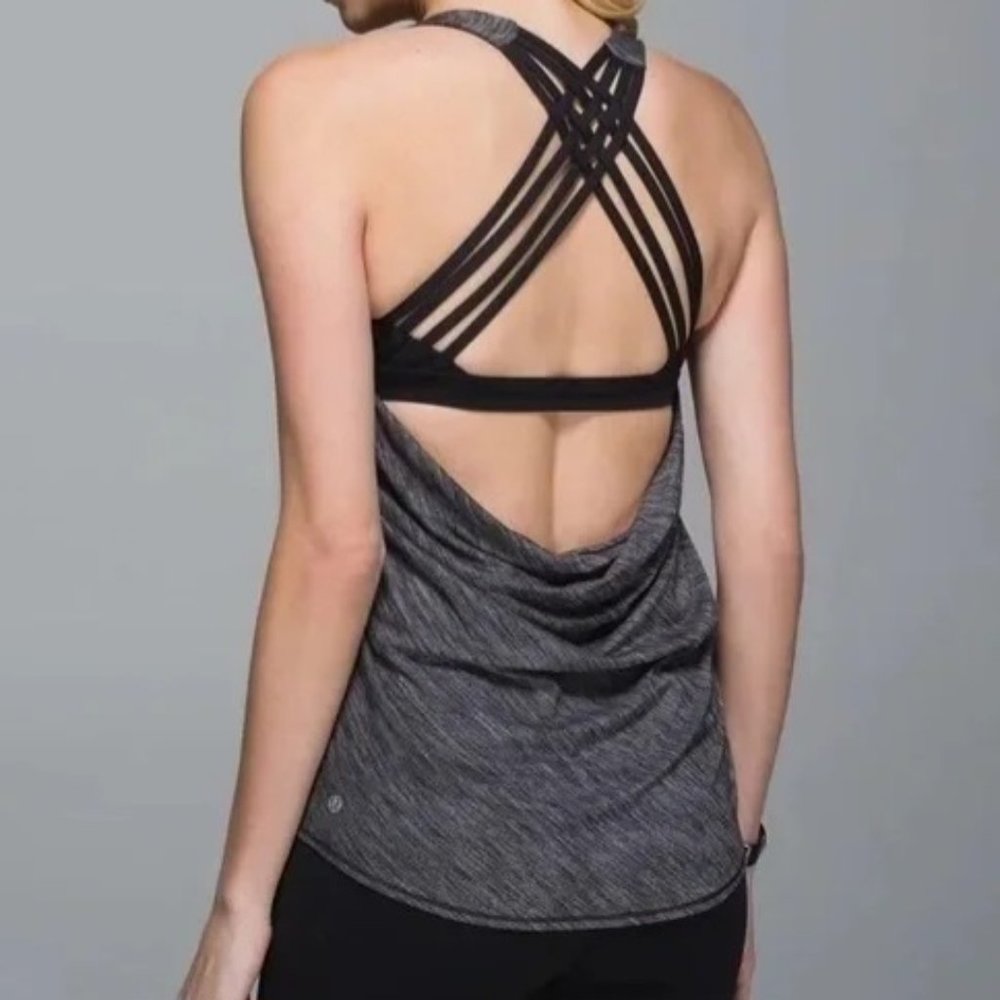 Lululemon Wild Tank Top in Black & Charcoal Grey w Built In Sports Bra Size 6
